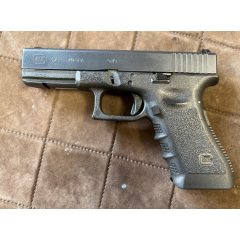   Glock 17 GEN 3 9mm luger LPV-514 "B1" használt + reddot talp